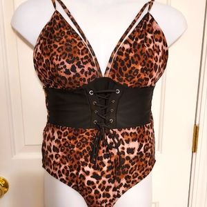 Ladie's Plus Size Swimsuit